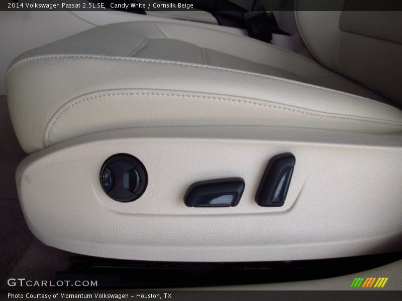 Candy White / Cornsilk Beige 2014 Volkswagen Passat 2.5L SE