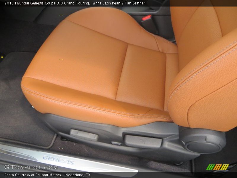 White Satin Pearl / Tan Leather 2013 Hyundai Genesis Coupe 3.8 Grand Touring