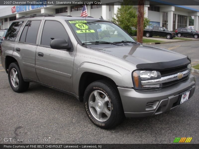 Silverstone Metallic / Light Gray 2007 Chevrolet TrailBlazer LS 4x4