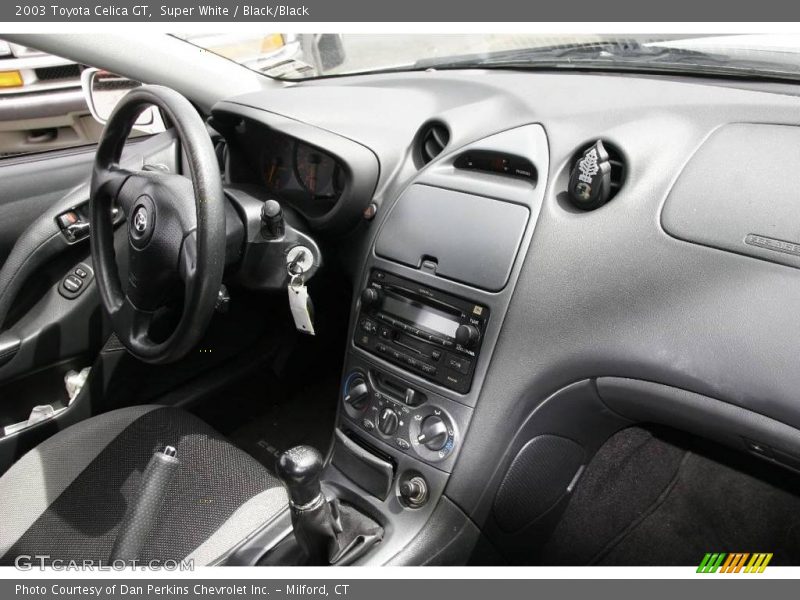 Super White / Black/Black 2003 Toyota Celica GT