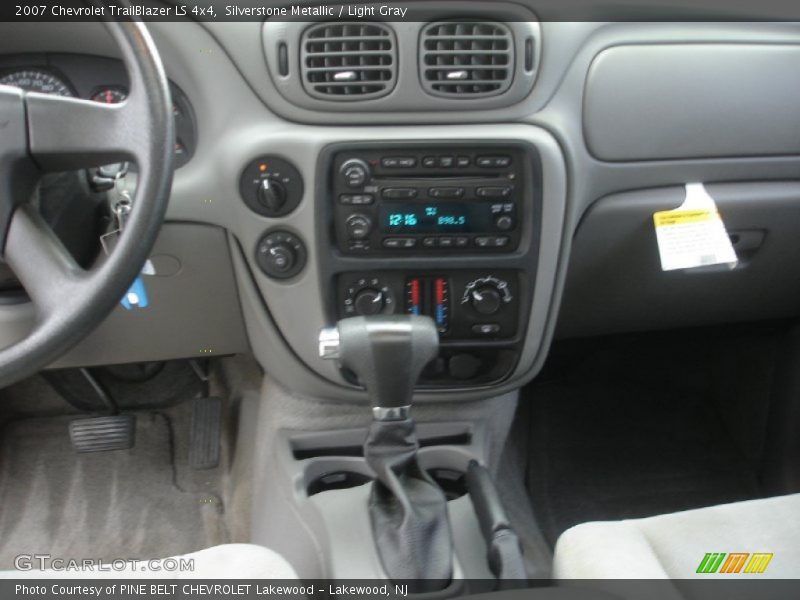 Silverstone Metallic / Light Gray 2007 Chevrolet TrailBlazer LS 4x4