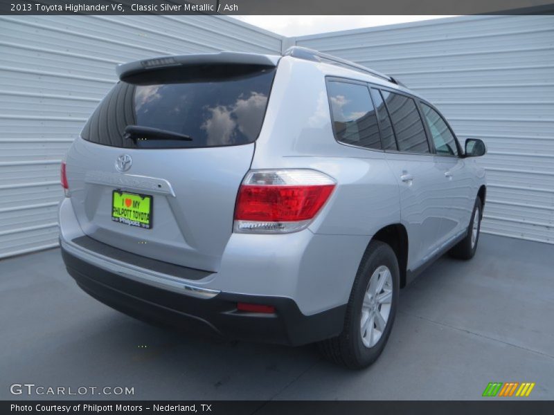 Classic Silver Metallic / Ash 2013 Toyota Highlander V6