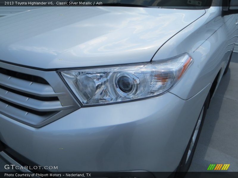 Classic Silver Metallic / Ash 2013 Toyota Highlander V6