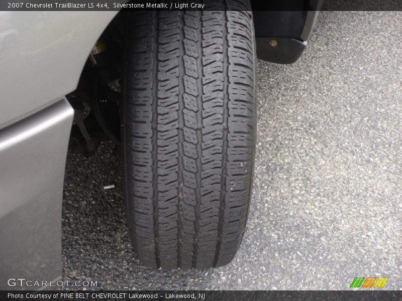 Silverstone Metallic / Light Gray 2007 Chevrolet TrailBlazer LS 4x4