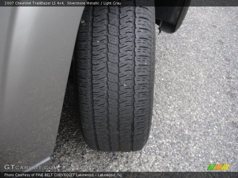 Silverstone Metallic / Light Gray 2007 Chevrolet TrailBlazer LS 4x4