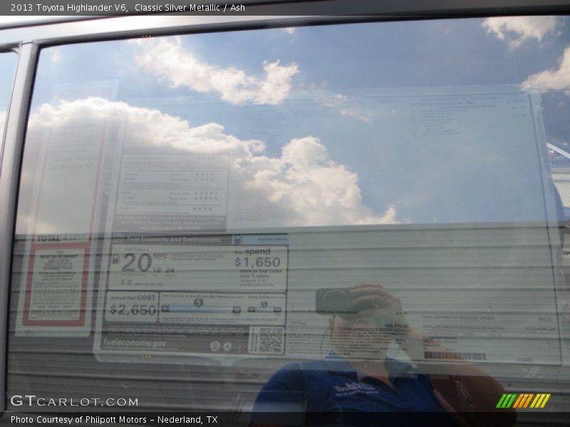 Classic Silver Metallic / Ash 2013 Toyota Highlander V6