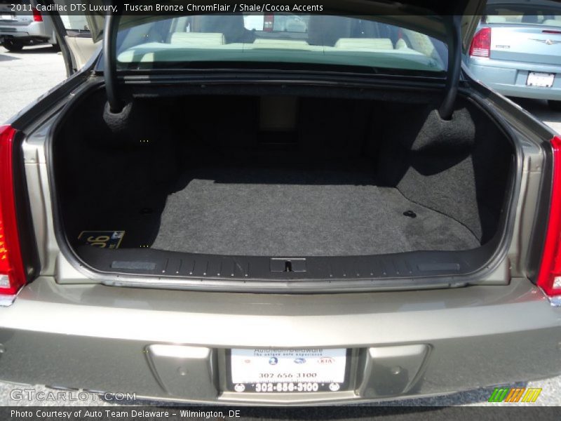 Tuscan Bronze ChromFlair / Shale/Cocoa Accents 2011 Cadillac DTS Luxury