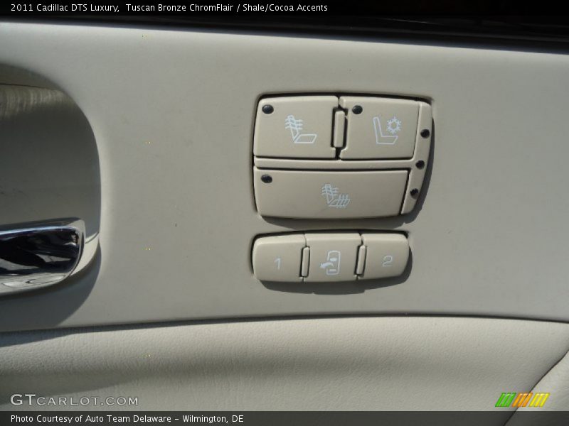 Tuscan Bronze ChromFlair / Shale/Cocoa Accents 2011 Cadillac DTS Luxury