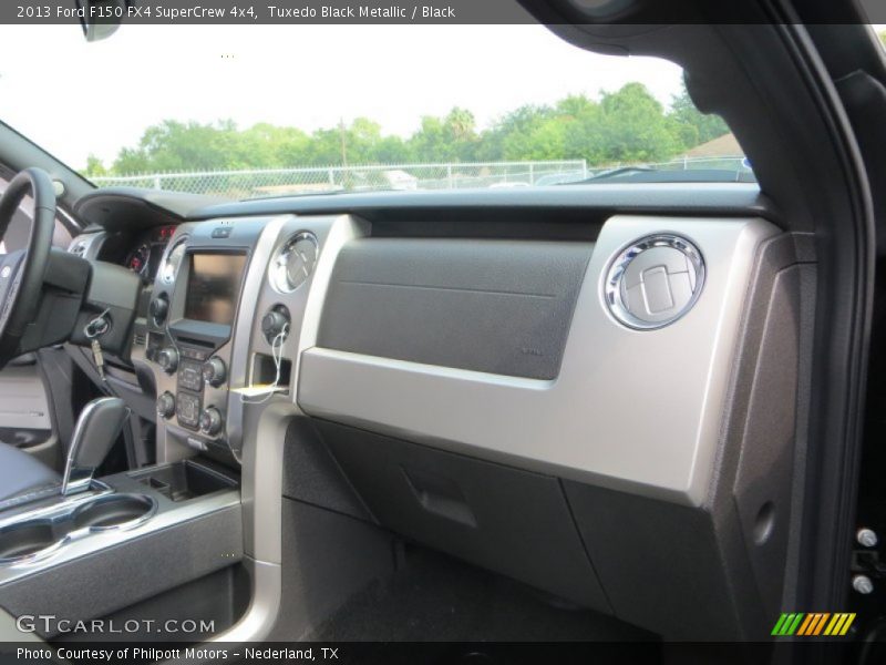 Tuxedo Black Metallic / Black 2013 Ford F150 FX4 SuperCrew 4x4
