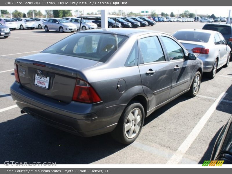 Liquid Grey Metallic / Charcoal/Light Flint 2007 Ford Focus ZX4 S Sedan