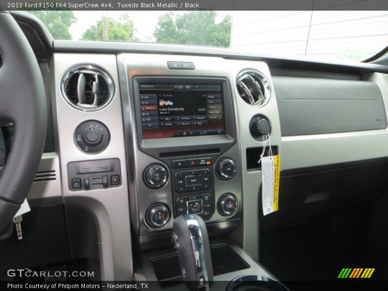 Tuxedo Black Metallic / Black 2013 Ford F150 FX4 SuperCrew 4x4