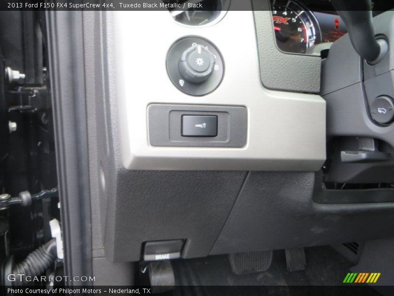 Tuxedo Black Metallic / Black 2013 Ford F150 FX4 SuperCrew 4x4