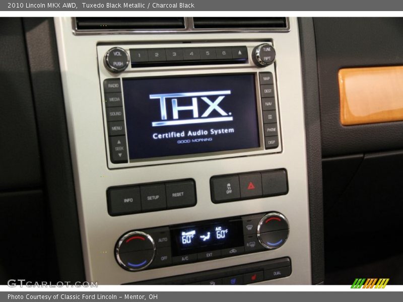 Controls of 2010 MKX AWD