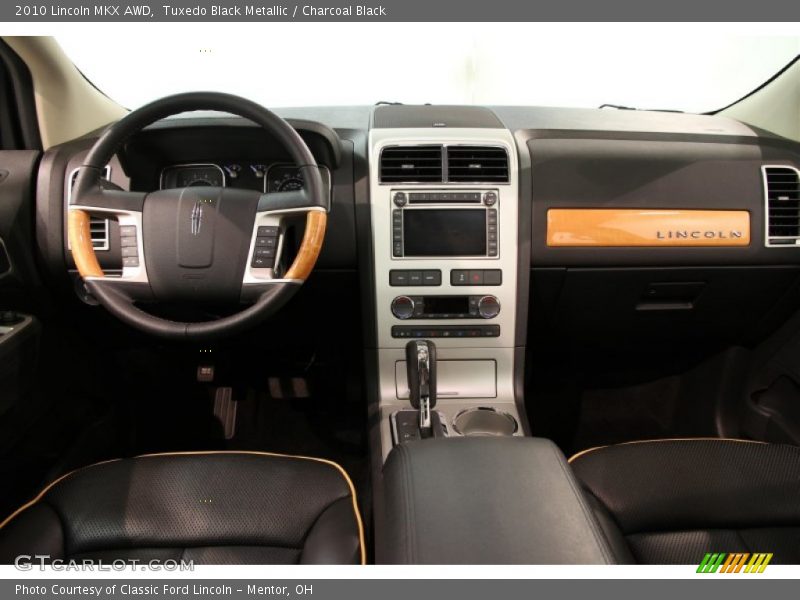 Dashboard of 2010 MKX AWD