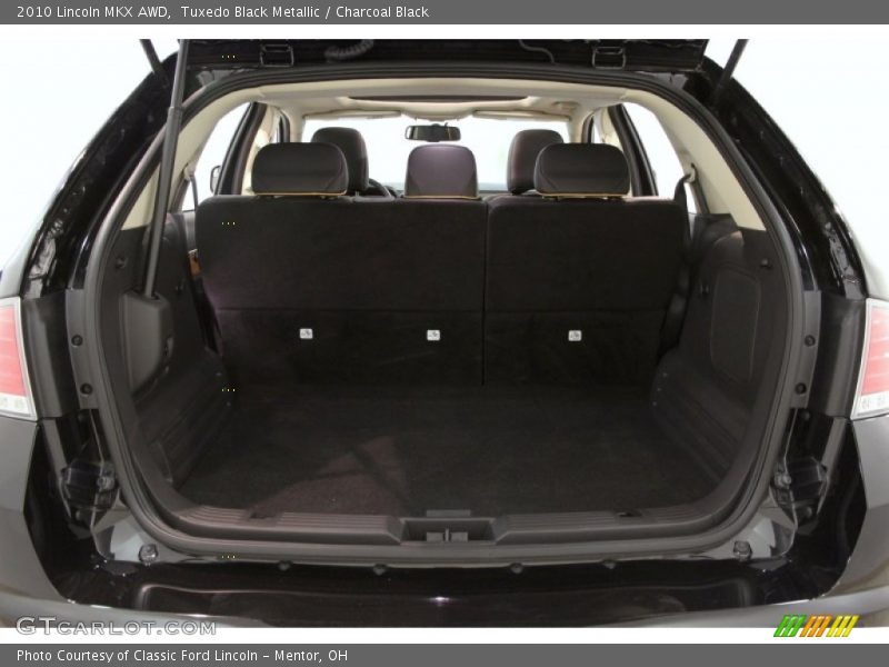  2010 MKX AWD Trunk