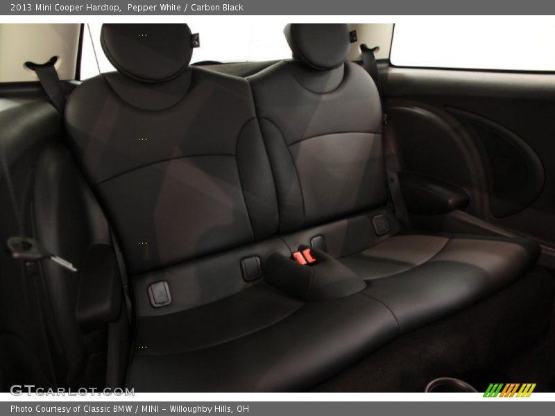 Pepper White / Carbon Black 2013 Mini Cooper Hardtop