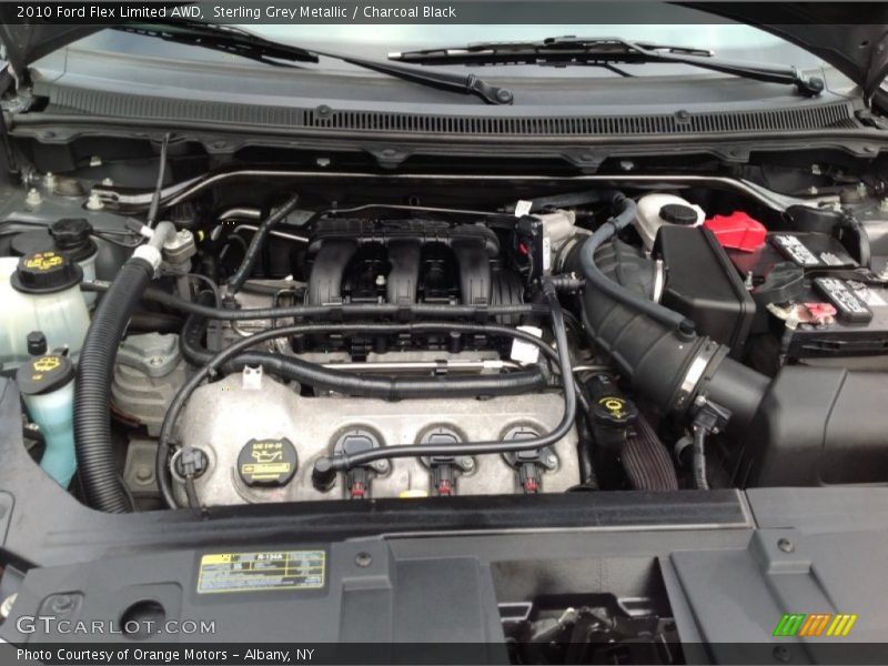 Sterling Grey Metallic / Charcoal Black 2010 Ford Flex Limited AWD