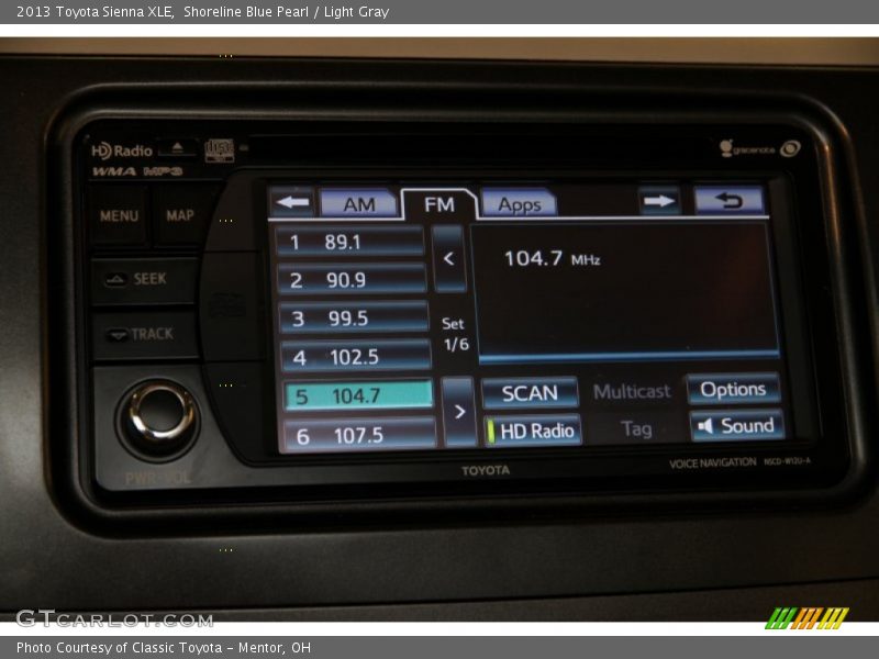 Shoreline Blue Pearl / Light Gray 2013 Toyota Sienna XLE