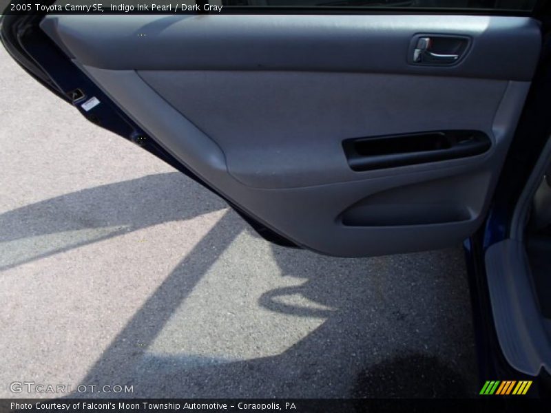 Indigo Ink Pearl / Dark Gray 2005 Toyota Camry SE