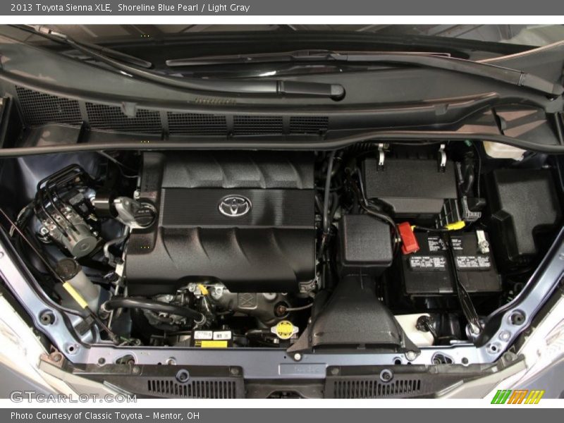 Shoreline Blue Pearl / Light Gray 2013 Toyota Sienna XLE