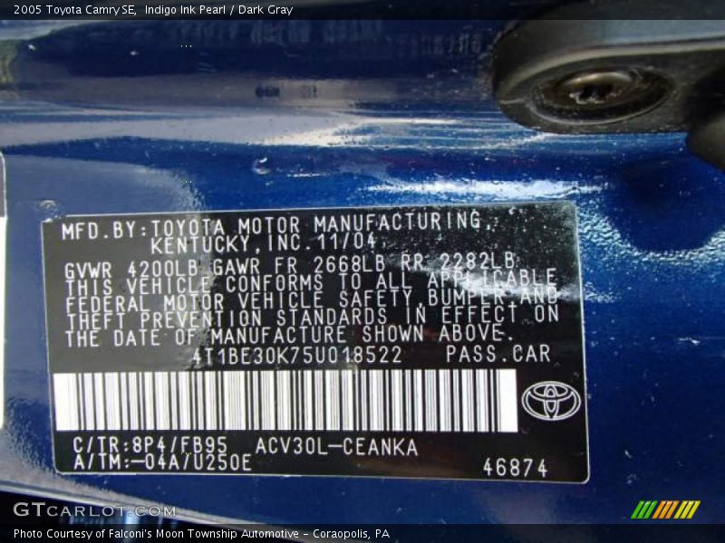 Indigo Ink Pearl / Dark Gray 2005 Toyota Camry SE