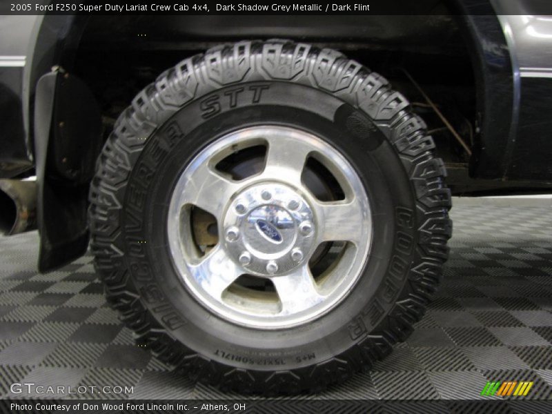 Dark Shadow Grey Metallic / Dark Flint 2005 Ford F250 Super Duty Lariat Crew Cab 4x4