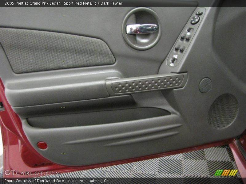 Sport Red Metallic / Dark Pewter 2005 Pontiac Grand Prix Sedan