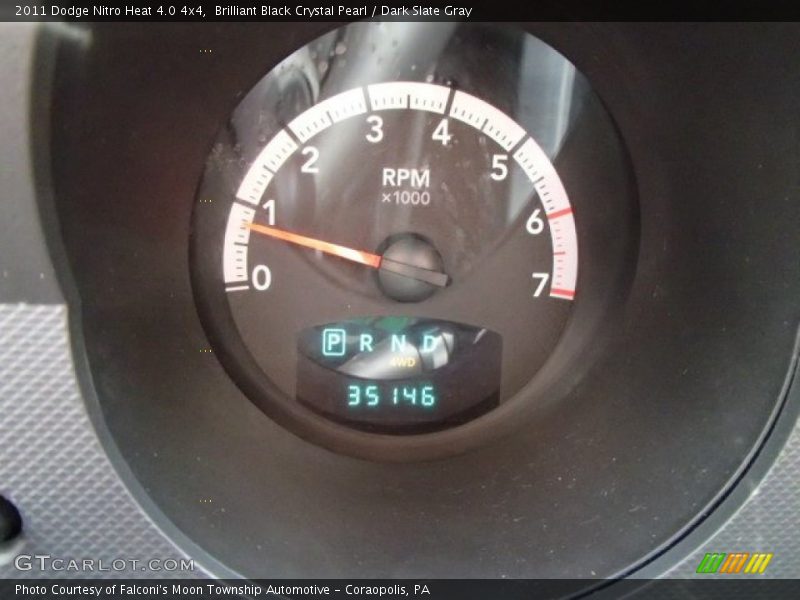 Brilliant Black Crystal Pearl / Dark Slate Gray 2011 Dodge Nitro Heat 4.0 4x4