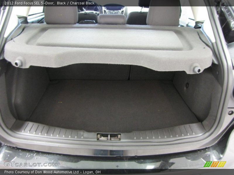 Black / Charcoal Black 2012 Ford Focus SEL 5-Door