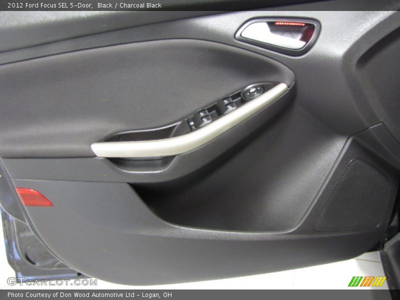 Black / Charcoal Black 2012 Ford Focus SEL 5-Door