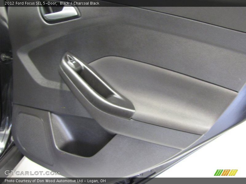 Black / Charcoal Black 2012 Ford Focus SEL 5-Door