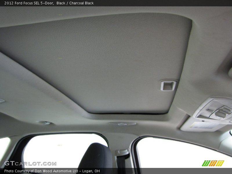 Black / Charcoal Black 2012 Ford Focus SEL 5-Door