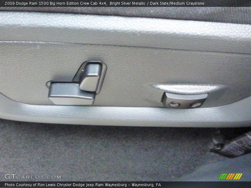 Bright Silver Metallic / Dark Slate/Medium Graystone 2009 Dodge Ram 1500 Big Horn Edition Crew Cab 4x4