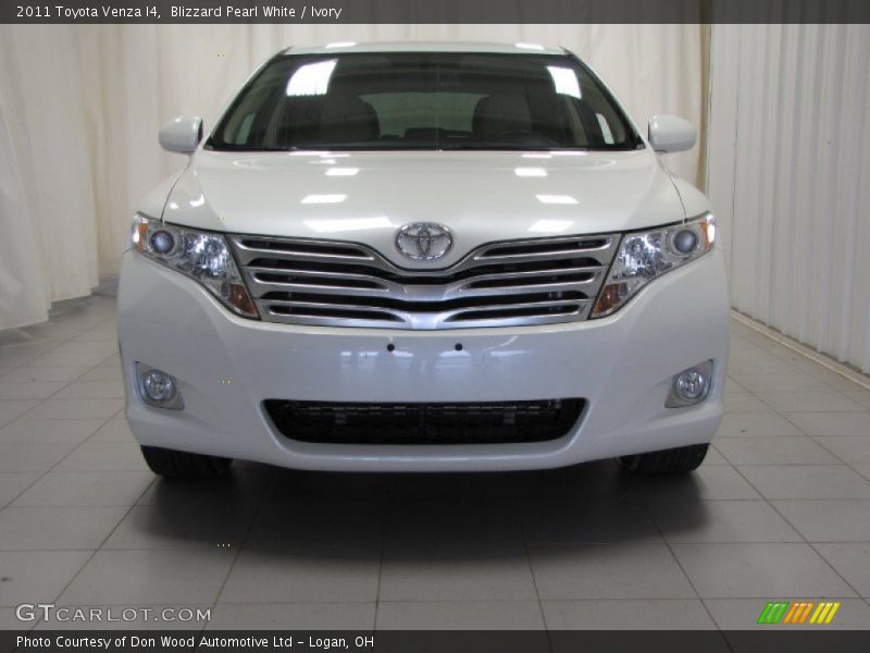 Blizzard Pearl White / Ivory 2011 Toyota Venza I4