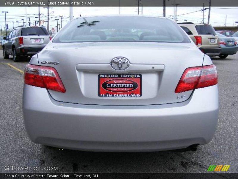 Classic Silver Metallic / Ash 2009 Toyota Camry LE