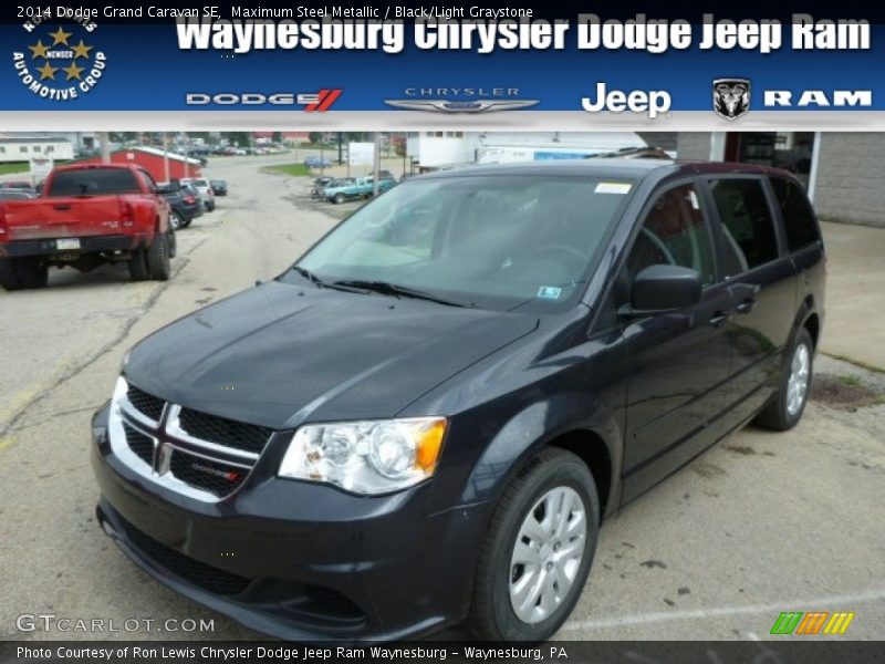 Maximum Steel Metallic / Black/Light Graystone 2014 Dodge Grand Caravan SE