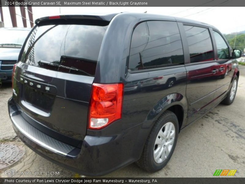 Maximum Steel Metallic / Black/Light Graystone 2014 Dodge Grand Caravan SE