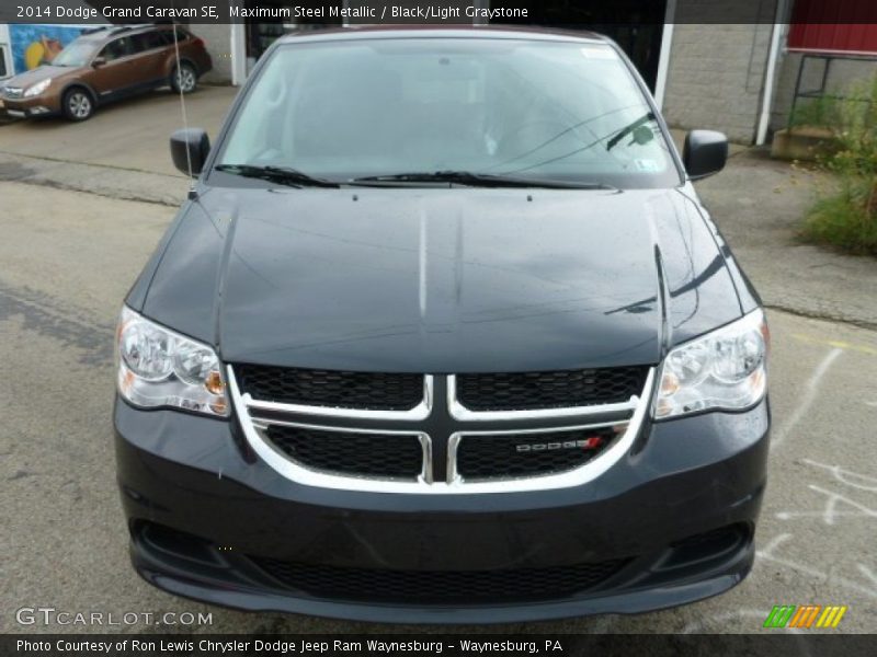 Maximum Steel Metallic / Black/Light Graystone 2014 Dodge Grand Caravan SE