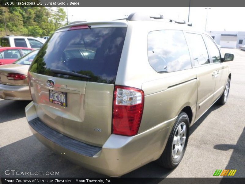 Sunset Gold / Beige 2006 Kia Sedona EX