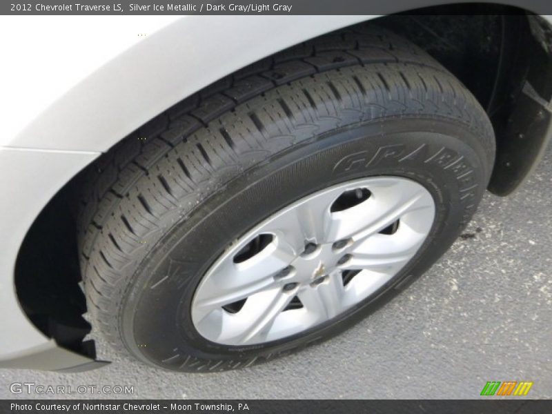 Silver Ice Metallic / Dark Gray/Light Gray 2012 Chevrolet Traverse LS