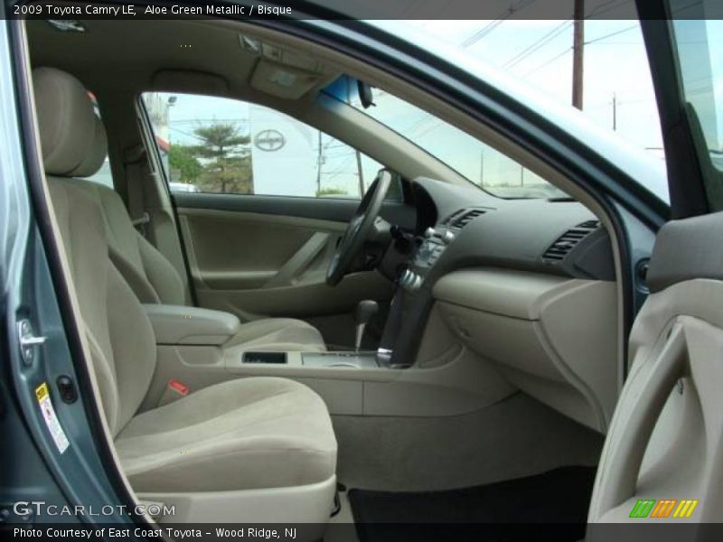 Aloe Green Metallic / Bisque 2009 Toyota Camry LE