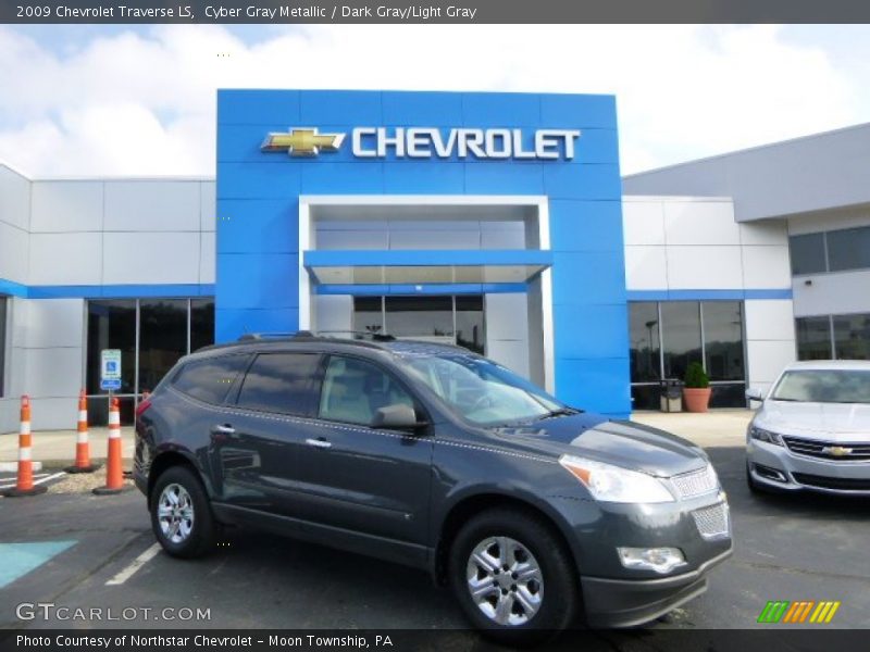 Cyber Gray Metallic / Dark Gray/Light Gray 2009 Chevrolet Traverse LS