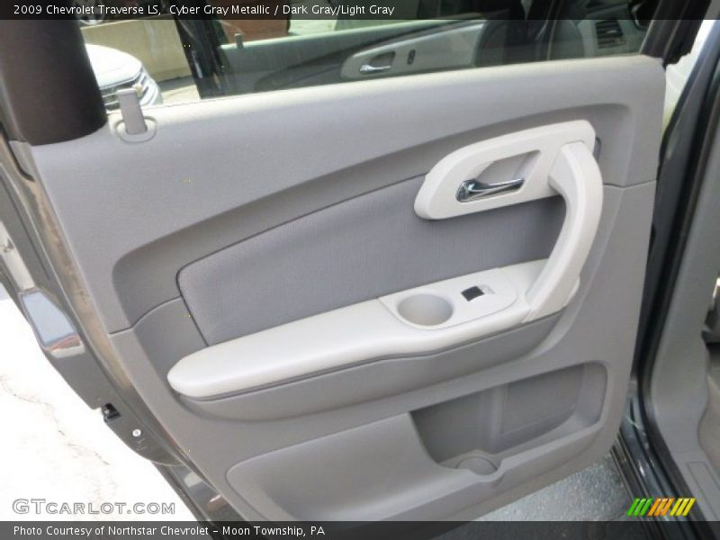 Cyber Gray Metallic / Dark Gray/Light Gray 2009 Chevrolet Traverse LS