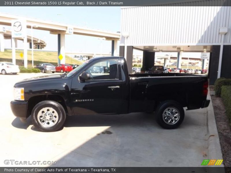 Black / Dark Titanium 2011 Chevrolet Silverado 1500 LS Regular Cab