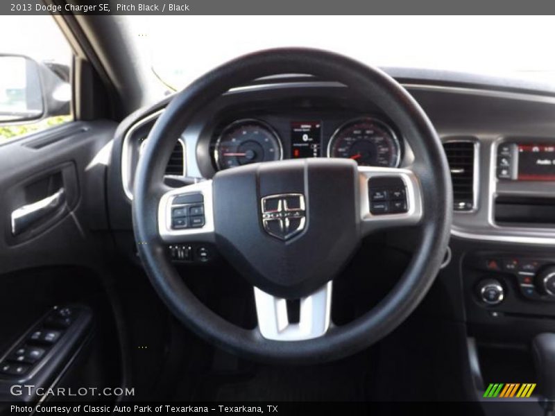 Pitch Black / Black 2013 Dodge Charger SE