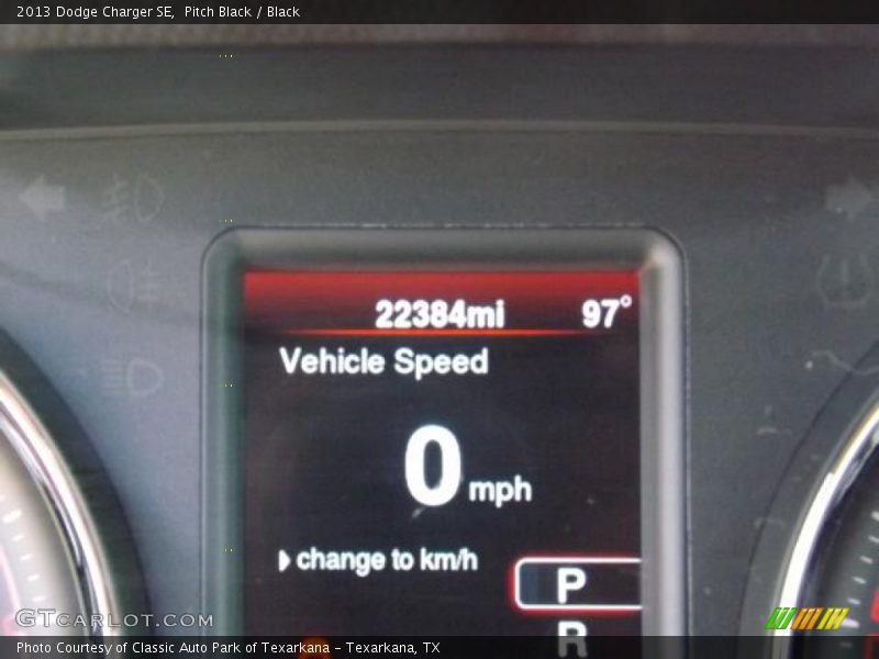 Pitch Black / Black 2013 Dodge Charger SE