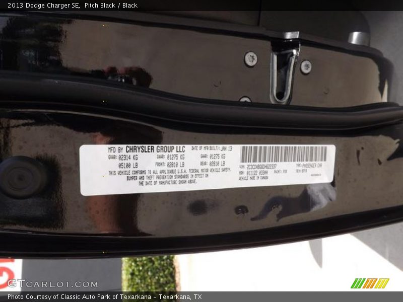 Pitch Black / Black 2013 Dodge Charger SE