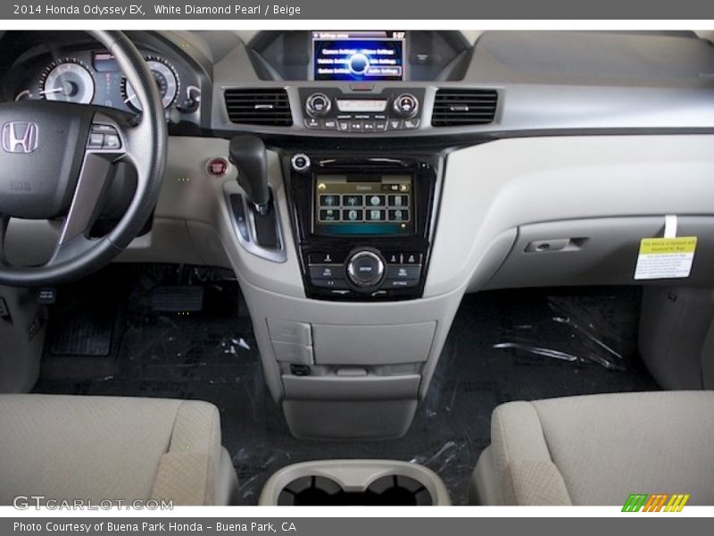 White Diamond Pearl / Beige 2014 Honda Odyssey EX