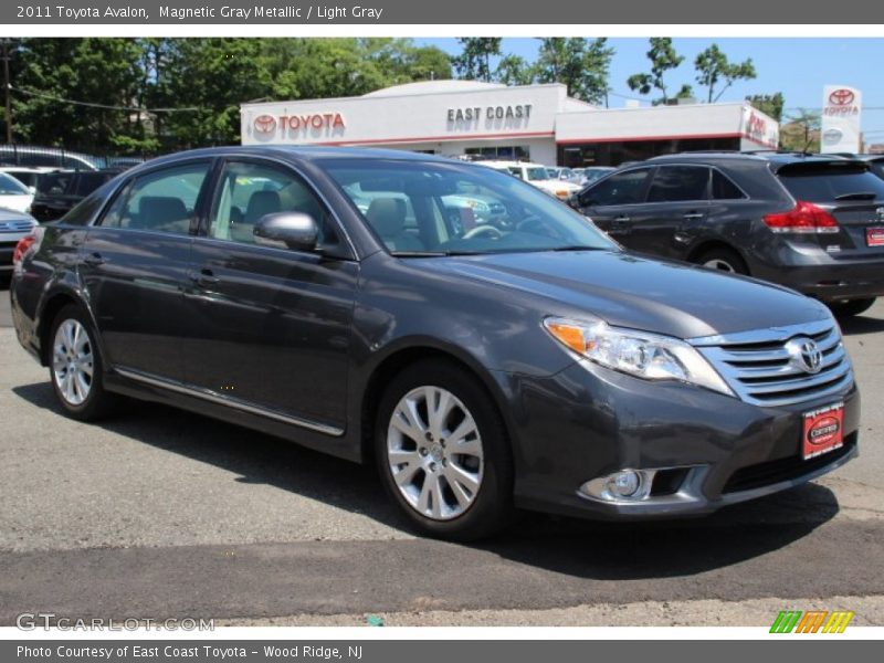 Magnetic Gray Metallic / Light Gray 2011 Toyota Avalon