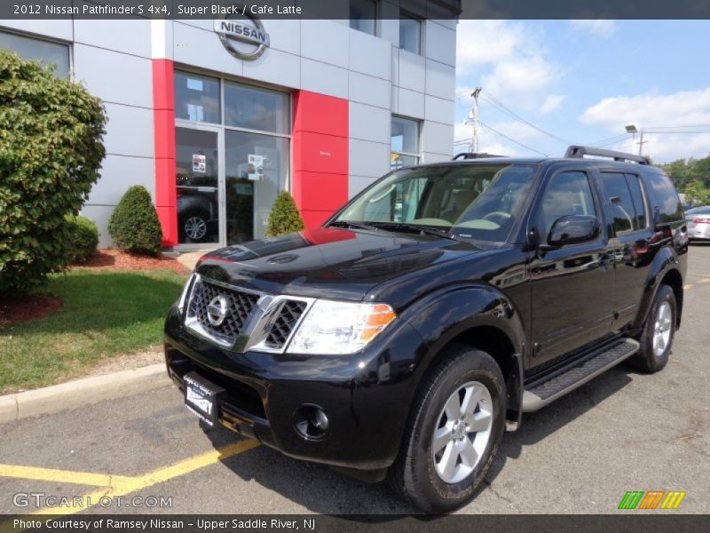 Super Black / Cafe Latte 2012 Nissan Pathfinder S 4x4